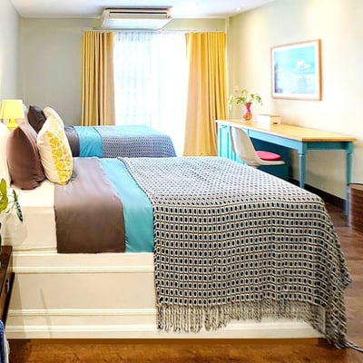 Modernes 3-Zimmer-Stadthaus zu vermieten, Bangkok, Thailand