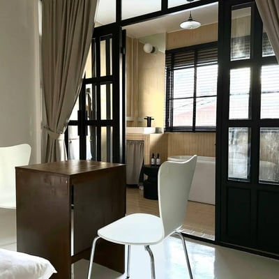 Location de grand studio meublé dans le district de Ratchathewi, Bangkok, Thaïlande