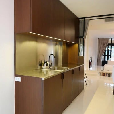 Location de grand studio meublé dans le district de Ratchathewi, Bangkok, Thaïlande