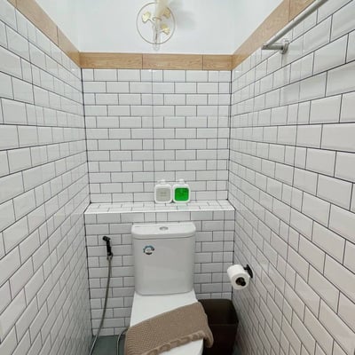 Alquiler de apartamento moderno de 2 dormitorios en el distrito de Phra Nakhon, Bangkok, Tailandia