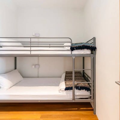 Location d'appartement lumineux de 2 chambres dans le district de Pathum Wan, Bangkok, Thaïlande