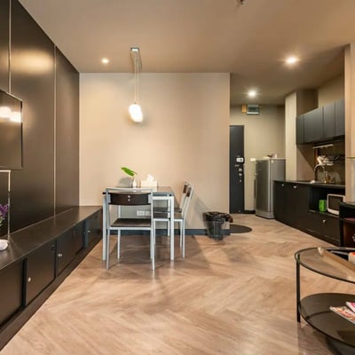 Location de studio meublé dans le district de Bang Rak, Bangkok, Thaïlande
