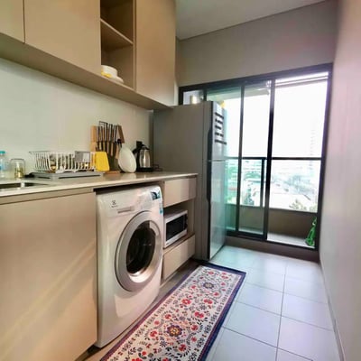 Location d'appartement spacieux de 2 chambres dans le district de Din Daeng, Bangkok, Thaïlande