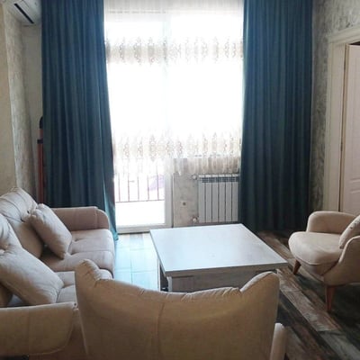 Location appartement confortable et meublé de 51 m² avec 2 chambres, Batumi, Géorgie