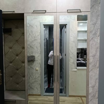 Location d’un appartement lumineux et meublé avec deux chambres, 74 m², Batoumi, Géorgie