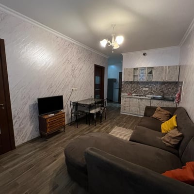 Аренда комфортной квартиры на год, 65 м², Батуми, Грузия