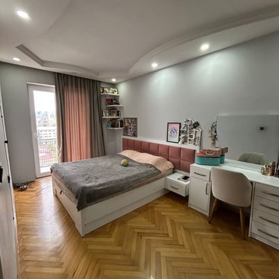 Geräumige Wohnung 180 m² zur Langzeitmiete in Batumi, Georgien