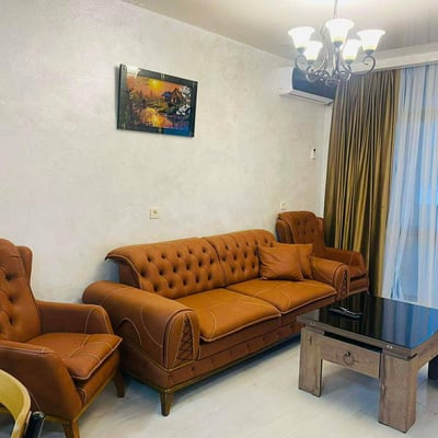 Apartamento luminoso y amueblado de 55 m² en alquiler en Batumi, Georgia