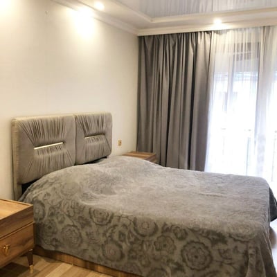 Spacious furnished 90 m² apartment with sea view for rent in Batumi, Georgia