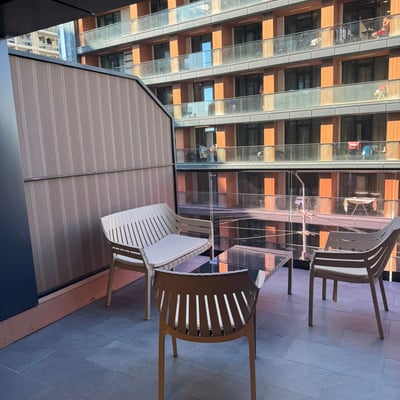 Studio neuf meublé de 47 m² avec terrasse, Rainbow, Batumi, Géorgie