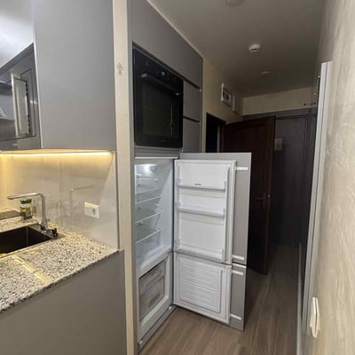 Studio neuf meublé de 47 m² avec terrasse, Rainbow, Batumi, Géorgie