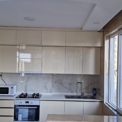 Просторная квартира 125 м² с видом на море в аренду, Батуми, Грузия