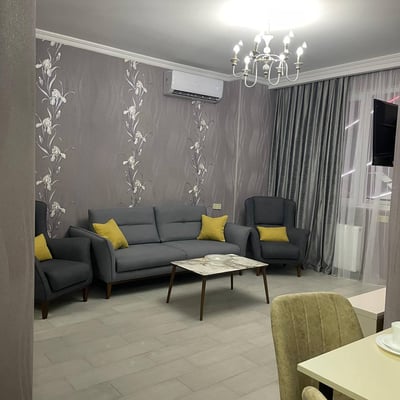 Komfortable möblierte Wohnung 75 m² mit 2 Schlafzimmern zur Miete, Batumi, Georgien