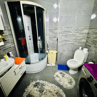 Apartamento confortable de 60 m² con 2 dormitorios en alquiler, Batumi, Georgia