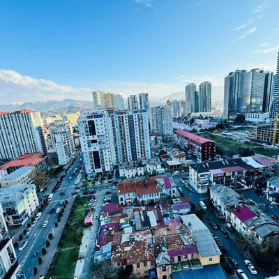 Apartamento confortable de 60 m² con 2 dormitorios en alquiler, Batumi, Georgia