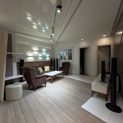 Location appartement spacieux meublé, 121 m², Batumi, Géorgie