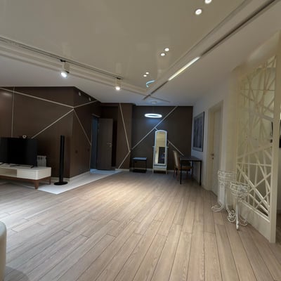 Location appartement spacieux meublé, 121 m², Batumi, Géorgie