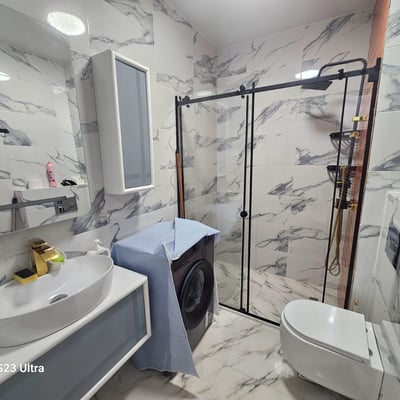 Location appartement confortable meublé avec rénovation moderne, 65 m², Batumi, Géorgie