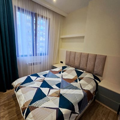 Location appartement confortable meublé avec rénovation moderne, 65 m², Batumi, Géorgie