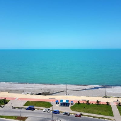 Alquiler de apartamento acogedor, amueblado con vista al mar, 50 m², Batumi, Georgia