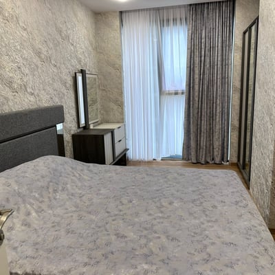 Alquiler de apartamento amplio, amueblado, 82 m², Batumi, Georgia