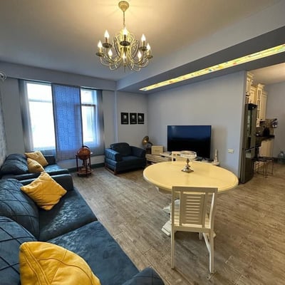 Geräumige, möblierte Wohnung nahe am Meer zur Miete, 90 м², Batumi, Georgien