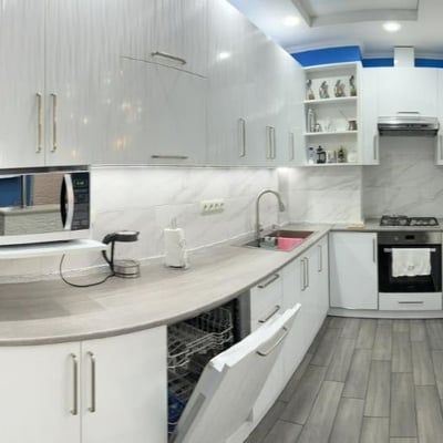 Location appartement spacieux, meublé, 72 м², Batumi, Géorgie