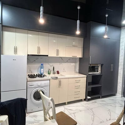 Location appartement lumineux, 45 м², Batumi, Géorgie