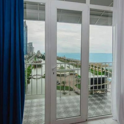 Modern apartment with sea view for rent, 60 m², Batumi, Georgia