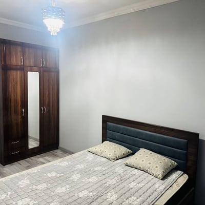 Helle, geräumige, möblierte Wohnung zur Miete, 110 м², Batumi, Georgien