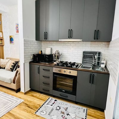 Location appartement moderne, confortable, avec balcon, 45 м², Batumi, Géorgie