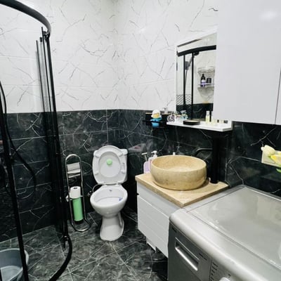 Location appartement moderne, confortable, avec balcon, 45 м², Batumi, Géorgie