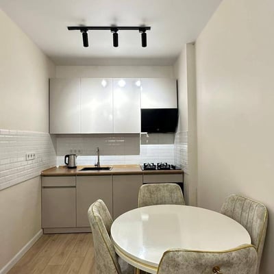 Alquiler de apartamento luminoso, cómodo, 47 m², Batumi, Georgia