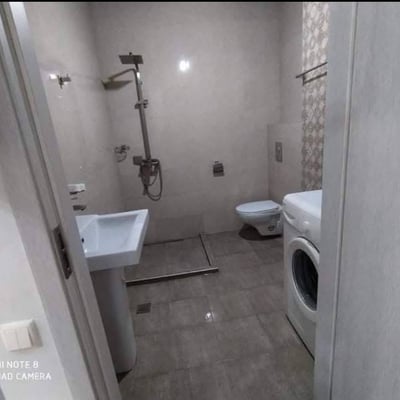 Аренда комфортной квартиры с балконом, 52 м², Батуми, Грузия