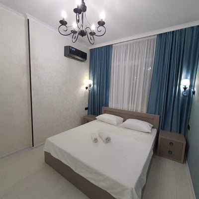 Alquiler de apartamento amplio, moderno, 130 m², Batumi, Georgia