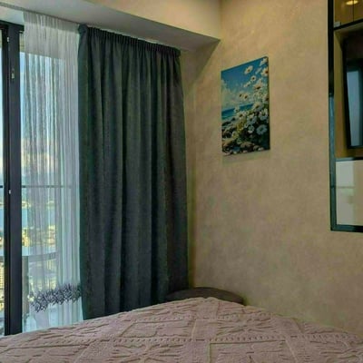 Alquiler de apartamento amueblado con vista al mar y a la montaña, 50 m², Batumi, Georgia