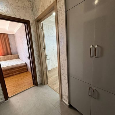 Alquiler de amplio y cómodo apartamento, 82 m², Batumi, Georgia