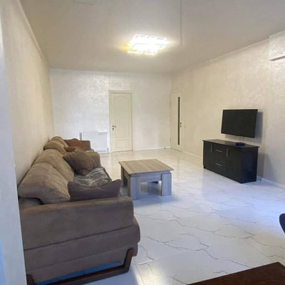 Geräumige, möblierte Wohnung zur Miete, 105 m², Batumi, Georgien