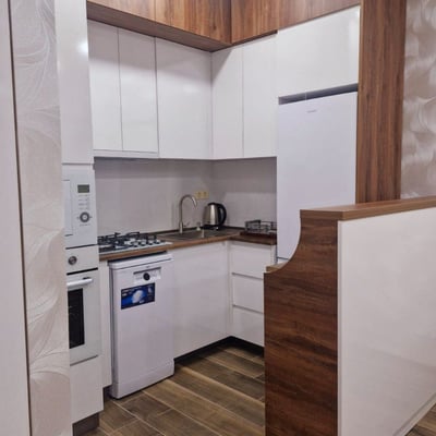 Moderne Wohnung mit Bergblick zur Miete, 50 m², Batumi, Georgien