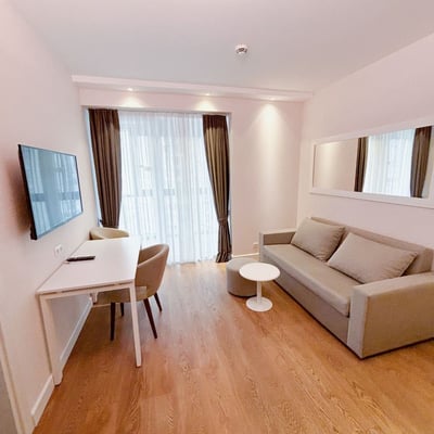 Alquiler de luminoso y moderno apartamento con vista al mar en Alliance Batumi, Batumi, Georgia