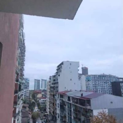 Alquiler de cómodo apartamento, 57 m², Batumi, Georgia