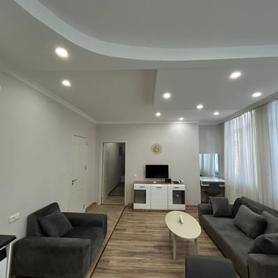 Alquiler de luminoso apartamento amueblado, 67 m², Batumi, Georgia