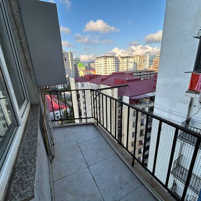 Alquiler de luminoso apartamento amueblado, 67 m², Batumi, Georgia