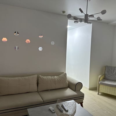 Alquiler de moderno apartamento amueblado con vista panorámica, 70 m², Batumi, Georgia