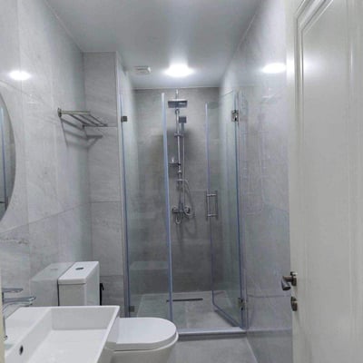 Alquiler de moderno apartamento amueblado con vista panorámica, 70 m², Batumi, Georgia