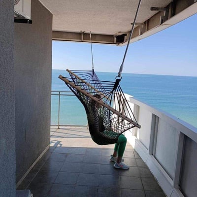 Alquiler de moderno apartamento amueblado con vista panorámica, 70 m², Batumi, Georgia