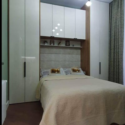 Alquiler de luminoso y amplio apartamento, 90 m², Batumi, Georgia