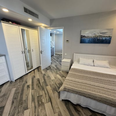 Аренда панорамной, полностью меблированной квартиры, 56 м², Батуми, Грузия