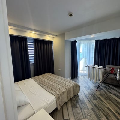 Аренда панорамной, полностью меблированной квартиры, 56 м², Батуми, Грузия