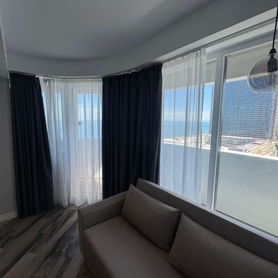 Аренда панорамной, полностью меблированной квартиры, 56 м², Батуми, Грузия